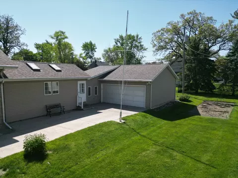 214 W Watson St, Forrest, IL 61741 photo 35