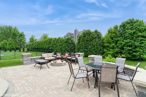 Exterior - 12116 Winterberry Ln, Plainfield, IL 60585 photo 4 of 6