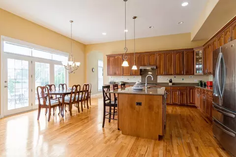 Kitchen - 12116 Winterberry Ln, Plainfield, IL 60585 photo 3 of 3