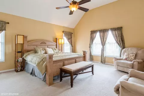 Bedroom - 12116 Winterberry Ln, Plainfield, IL 60585 photo 1 of 5