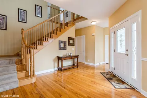 Entry Way - 12116 Winterberry Ln, Plainfield, IL 60585 photo 1 of 3