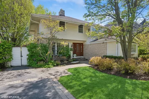 2135 Henley St, Glenview, IL 60025