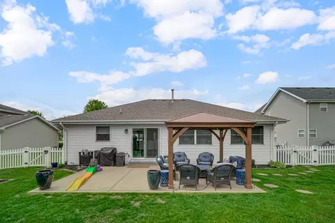 1611 Saddle Run Ln, Beecher, IL 60401 photo 24