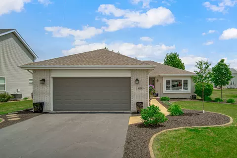 1611 Saddle Run Ln, Beecher, IL 60401
