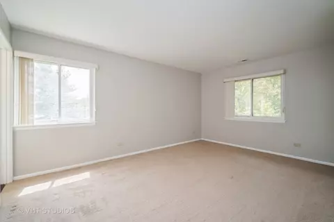 1770 Robin Ln #B, Hoffman Estates, IL 60169 photo 13