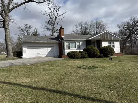 23049 Lahon Rd, Steger, IL 60475