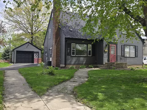 Exterior - 211 N 3rd St, Oregon, IL 61061 photo 2 of 6