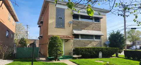 7202 W Crain St, Niles, IL 60714