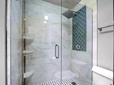 100 E Walton St #18G, Chicago, IL 60611 photo 17