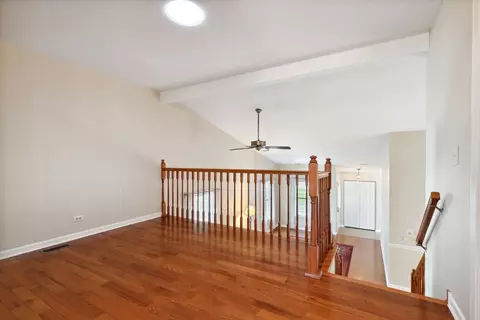 1020 Devonshire Ave, Naperville, IL 60540 photo 11