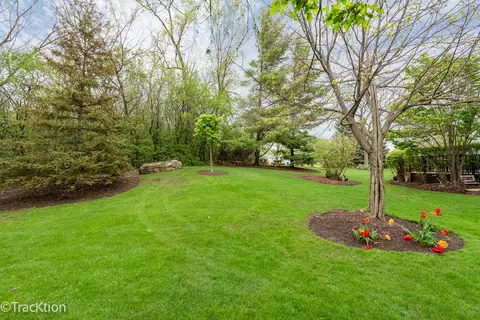 325 Cimarron Rd E, Lombard, IL 60148 photo 23
