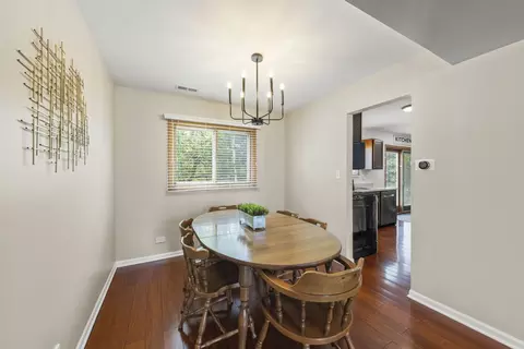 Dining - 680 Tennyson Dr, Wheaton, IL 60189 photo 1 of 1