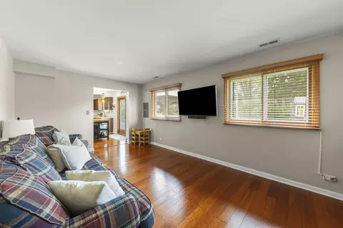 Other - 680 Tennyson Dr, Wheaton, IL 60189 photo 2 of 4