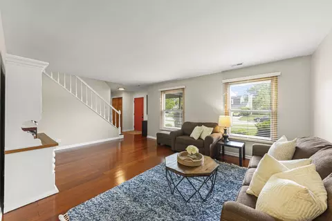 Other - 680 Tennyson Dr, Wheaton, IL 60189 photo 1 of 4