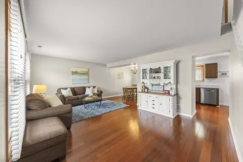 Living - 680 Tennyson Dr, Wheaton, IL 60189 photo 1 of 3