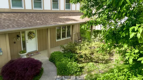 Other - 585 Apache Dr, Batavia, IL 60510 photo 2 of 2