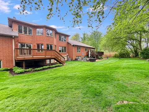 36 Billy Casper Ln, Midlothian, IL 60445 photo 6