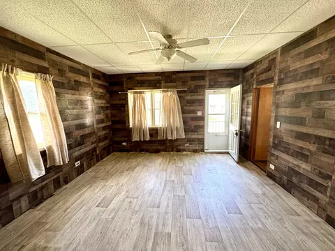 221 E 1st St, Spring Valley, IL 61362 photo 10