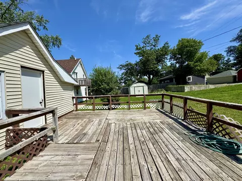 221 E 1st St, Spring Valley, IL 61362 photo 16