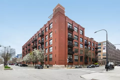 1000 W Washington Blvd #242, Chicago, IL 60607