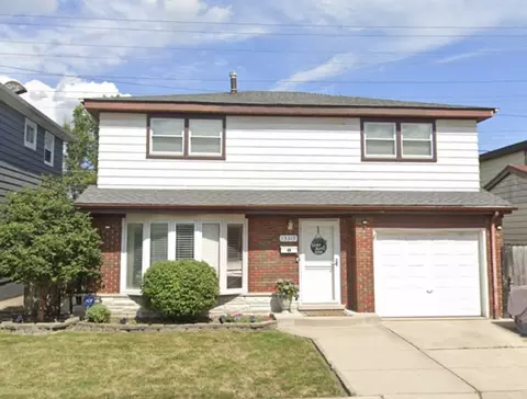 13319 S Mackinaw Ave, Chicago, IL 60633