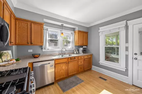 759 E Wilson St, Batavia, IL 60510 photo 10