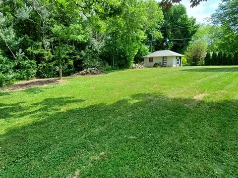 000 Greenleaf St, Gurnee, IL 60031