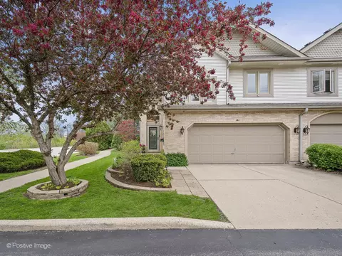141 Schiller Sq, Itasca, IL 60143