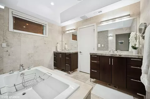 1302 W Wrightwood Ave #1, Chicago, IL 60614 photo 17