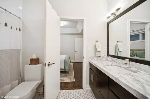 1302 W Wrightwood Ave #1, Chicago, IL 60614 photo 20