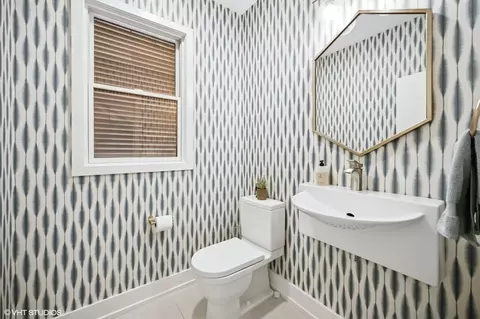 1302 W Wrightwood Ave #1, Chicago, IL 60614 photo 14