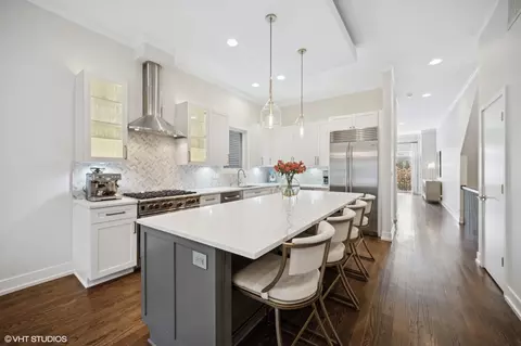 1302 W Wrightwood Ave #1, Chicago, IL 60614 photo 7