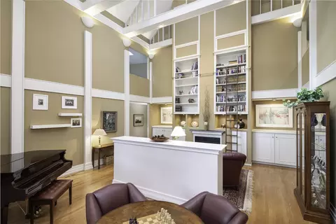 Living - 623 E Bailey Rd, Naperville, IL 60565 photo 6 of 7