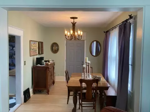 Entry Way - 404 W Union St, Bloomington, IL 61701 photo 3 of 6