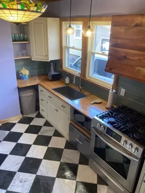 Kitchen - 404 W Union St, Bloomington, IL 61701 photo 1 of 5