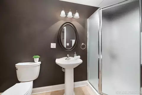 2401 Legacy Dr, Aurora, IL 60502 photo 28
