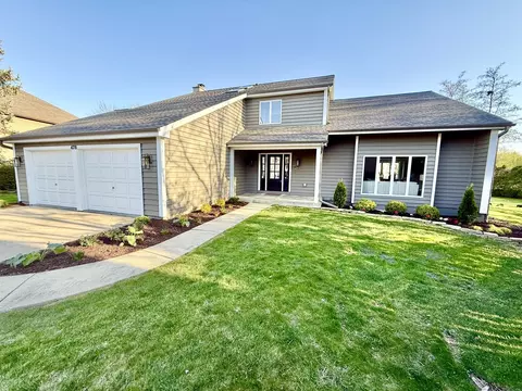 478 Chippewa Dr, Naperville, IL 60563