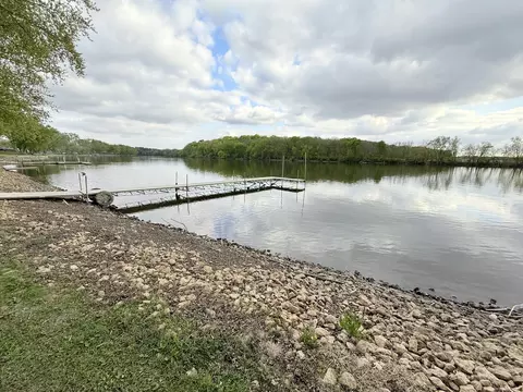 View/Area - 1663 Brandywine Ln, Dixon, IL 61021 photo 1 of 3