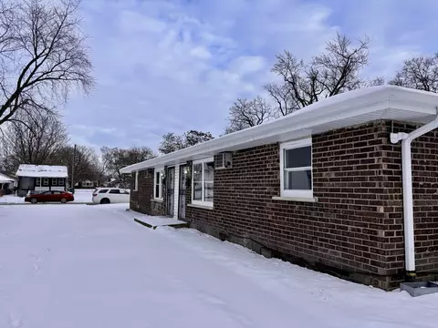 671 N Chicago Ave, Kankakee, IL 60901