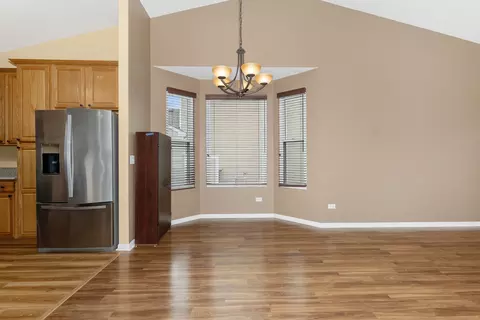 1300 Bridgehampton Dr, Plainfield, IL 60586 photo 8