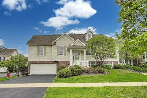 628 N Hidden Prairie Ct, Palatine, IL 60067