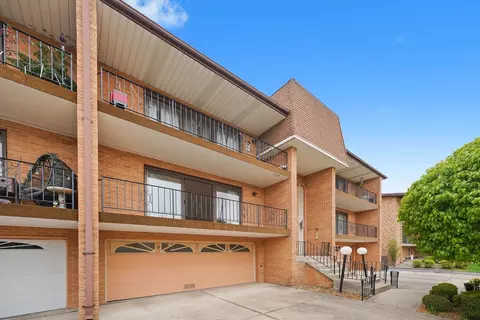 4029 W 93rd Pl #C, Oak Lawn, IL 60453