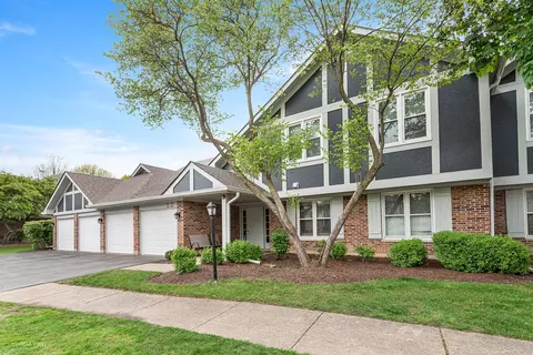 283 Coventry Cir #283, Vernon Hills, IL 60061