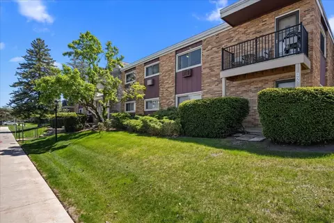 1313 S Rebecca Rd # A, Lombard, IL 60148