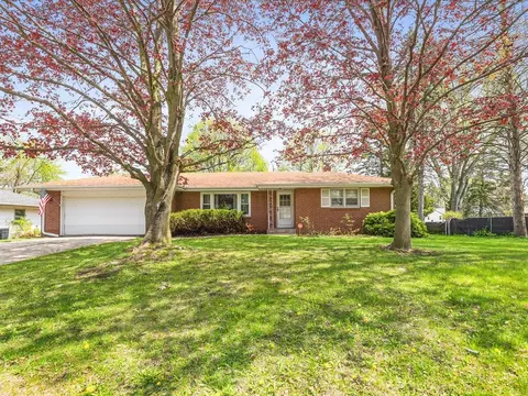 1108 Lexington Way, Rockford, IL 61108