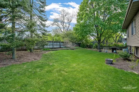 1066 Maple Ln, Batavia, IL 60510 photo 24