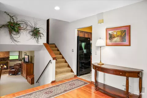 1066 Maple Ln, Batavia, IL 60510 photo 8