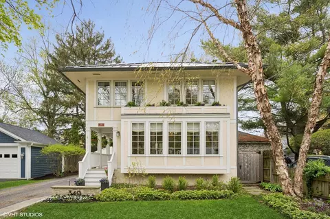 340 Walnut St, Winnetka, IL 60093