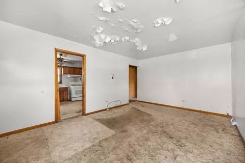 Living - 14839 Cooper Ave, Harvey, IL 60426 photo 2 of 2