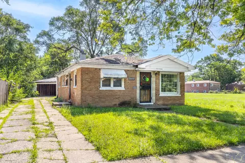 14839 Cooper Ave, Harvey, IL 60426
